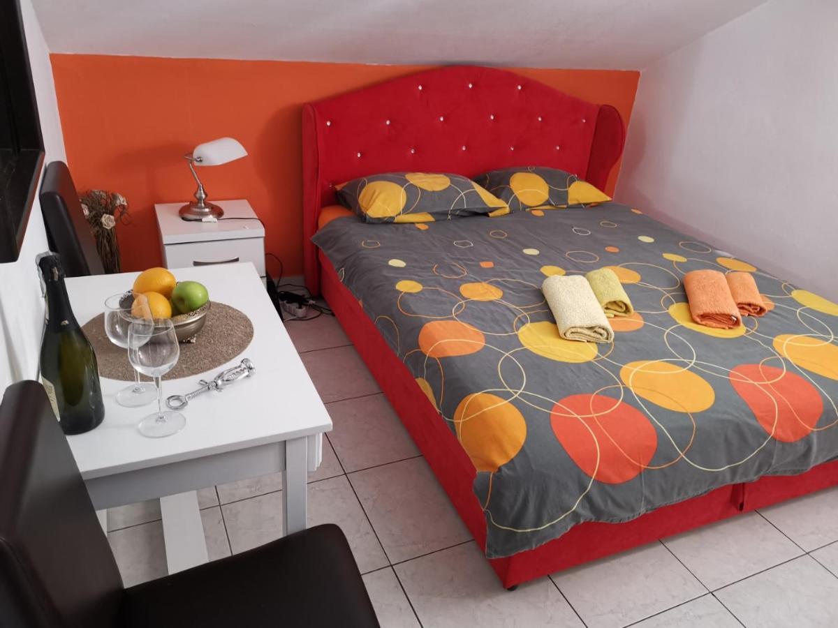 Apartments Coso Zlatne Njive Bb Kotor Dış mekan fotoğraf