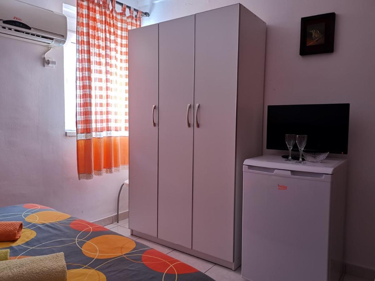 Apartments Coso Zlatne Njive Bb Kotor Dış mekan fotoğraf