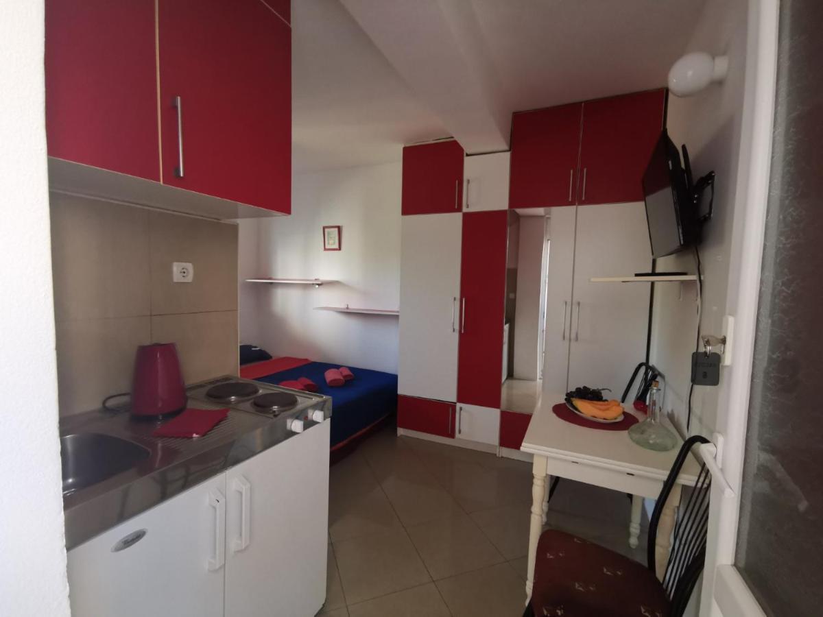 Apartments Coso Zlatne Njive Bb Kotor Dış mekan fotoğraf
