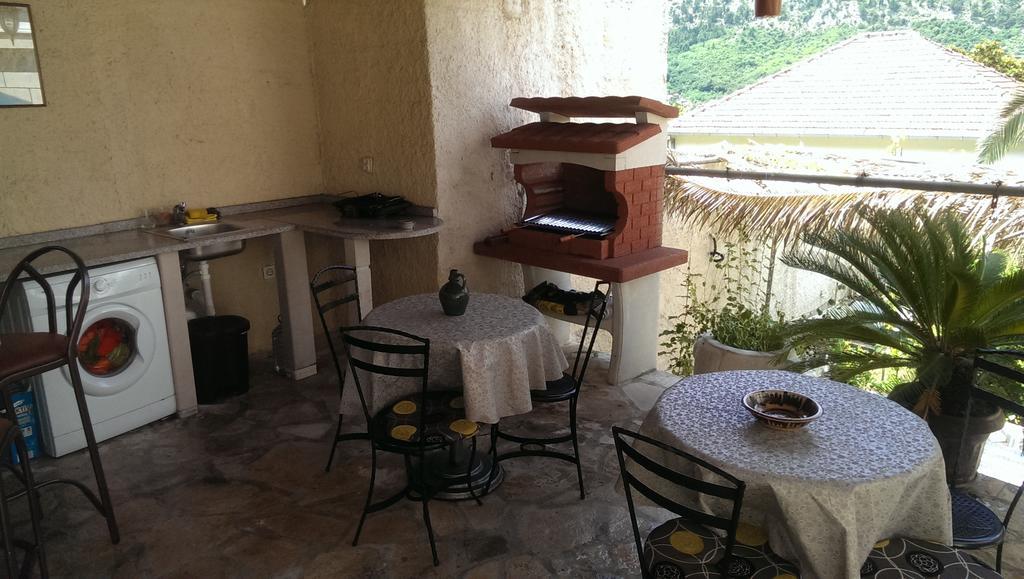 Apartments Coso Zlatne Njive Bb Kotor Dış mekan fotoğraf