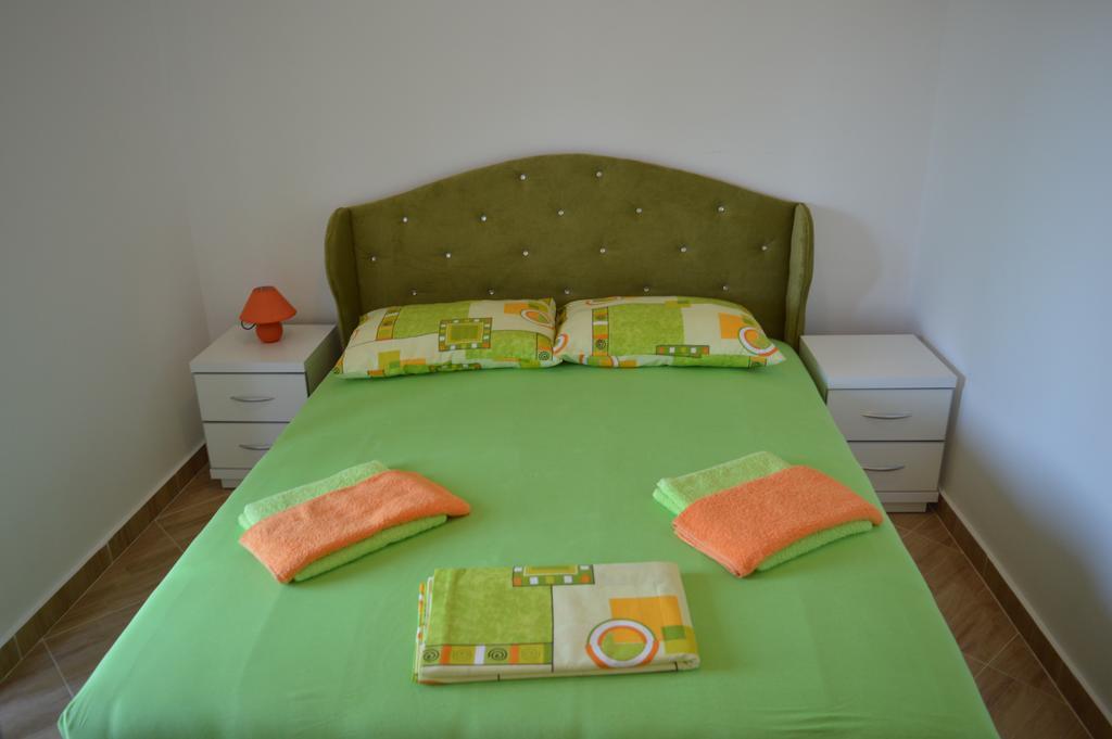 Apartments Coso Zlatne Njive Bb Kotor Dış mekan fotoğraf